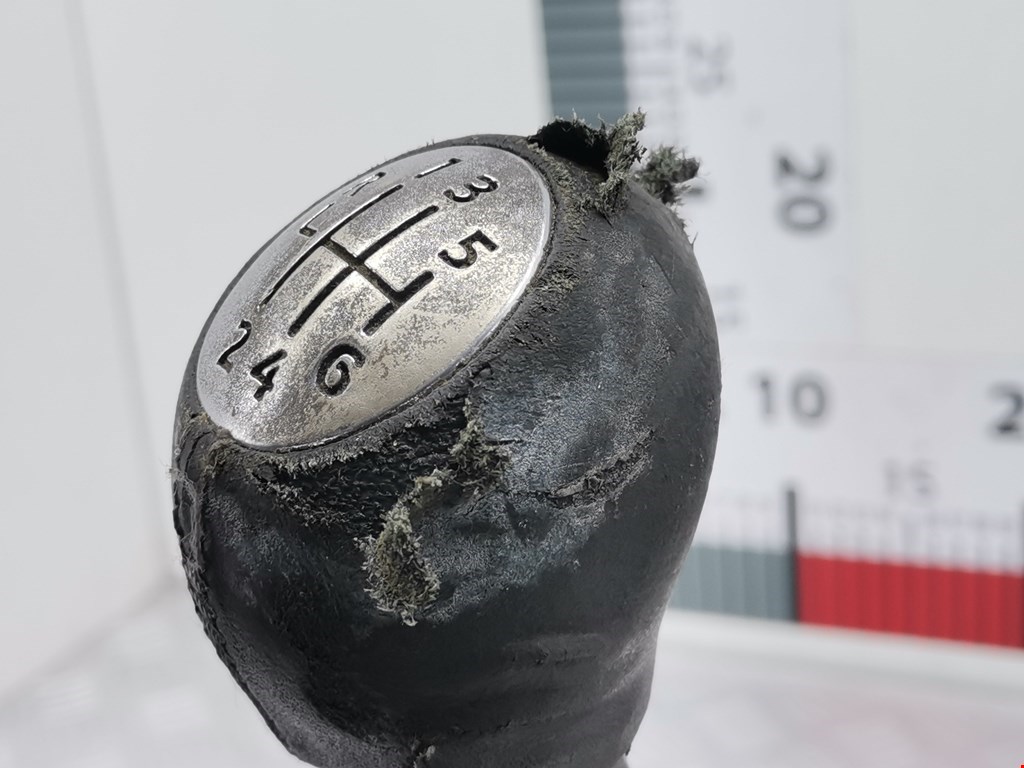 Кулиса (селектор) АКПП/МКПП в салоне RENAULT Megane III 2009-2016