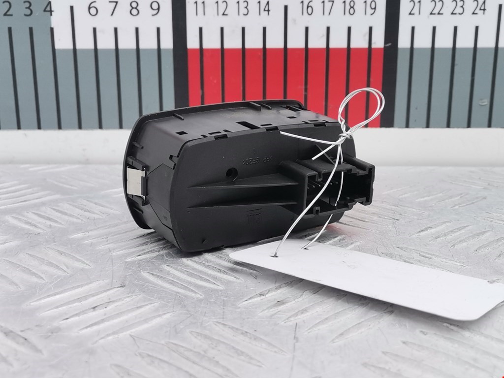 Блок управления стеклоподъемниками OPEL Corsa D 2006-2014