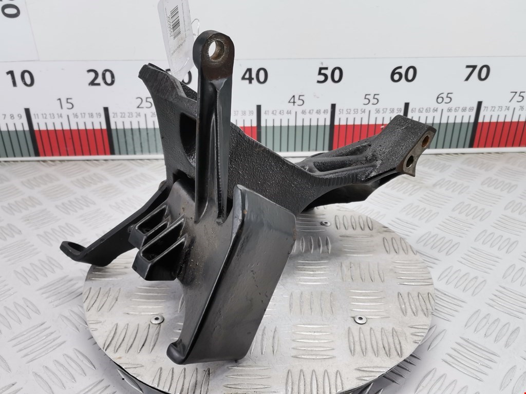 Кронштейн КПП VOLVO S70 1997-2000