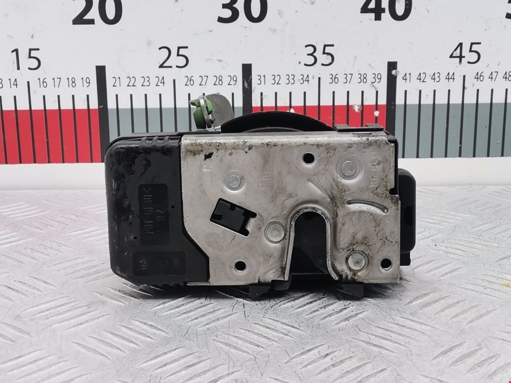 Замок двери передней правой OPEL Combo C 2001-2011