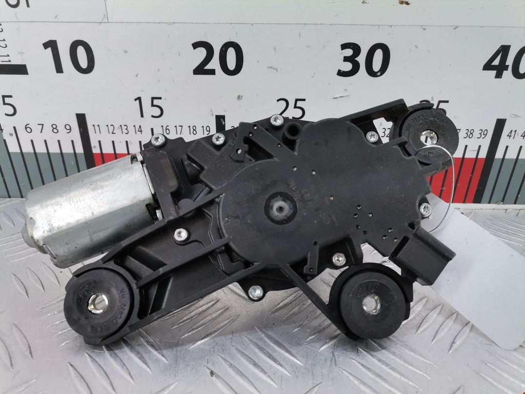 Моторчик стеклоочистителя задний FORD Focus III 2011-2019