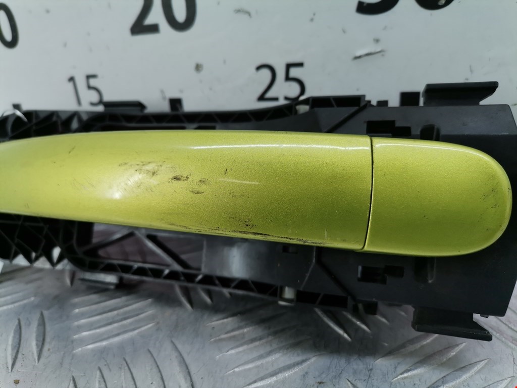 Ручка двери задней наружная левая SEAT Ibiza 2008-2017