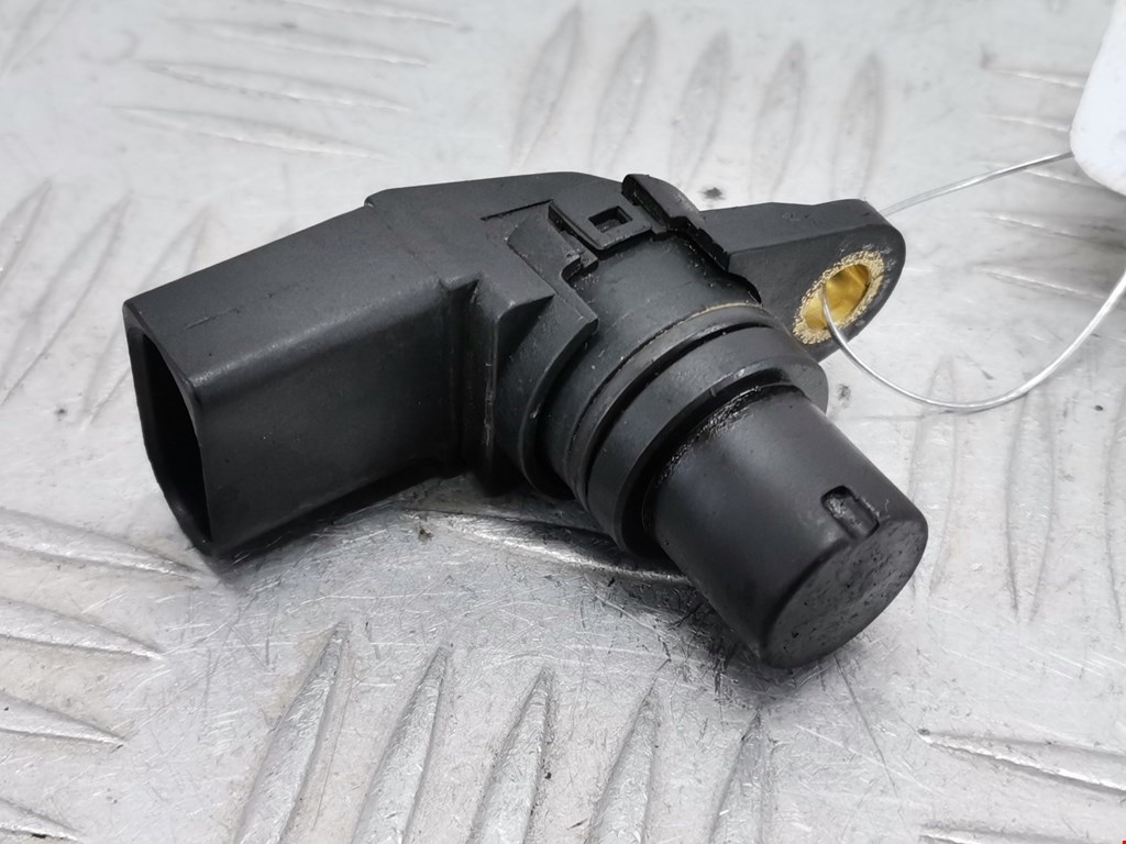 Датчик положения распредвала VOLKSWAGEN Golf IV 1997-2003