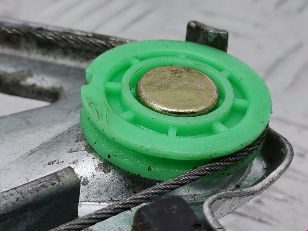 Стеклоподъемник задний правый OPEL Astra F 1991-2000