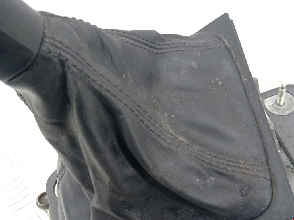 Кулиса (селектор) АКПП/МКПП в салоне SKODA Octavia A5 1Z- 2004-2013