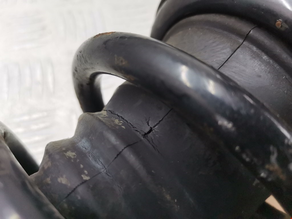 Амортизатор передний левый MAZDA Mazda 6 GG 2000-2007