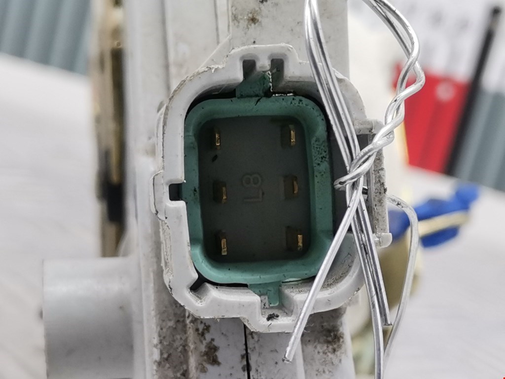 Замок двери задней левой NISSAN Primera P11 1996-2002