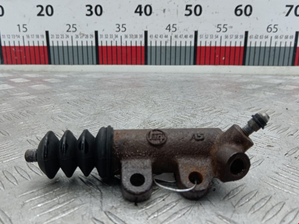 Цилиндр сцепления рабочий TOYOTA Avensis 2009-2015