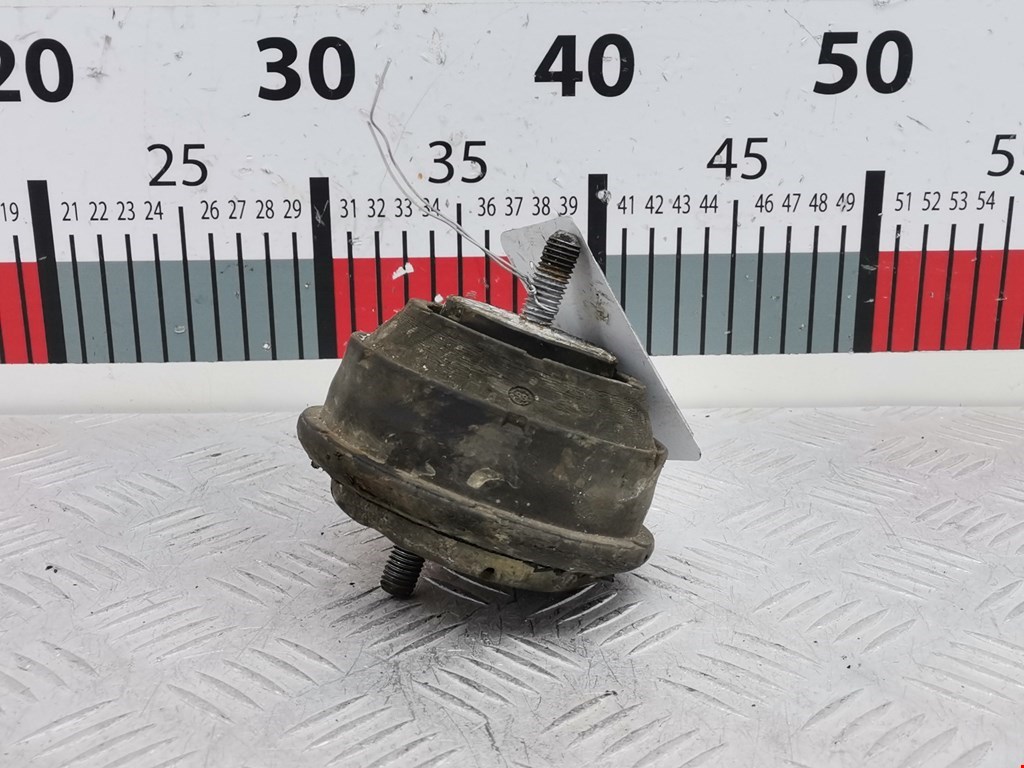 Подушка (опора) крепления двигателя BMW 3-Series (E46) (1998-2007)