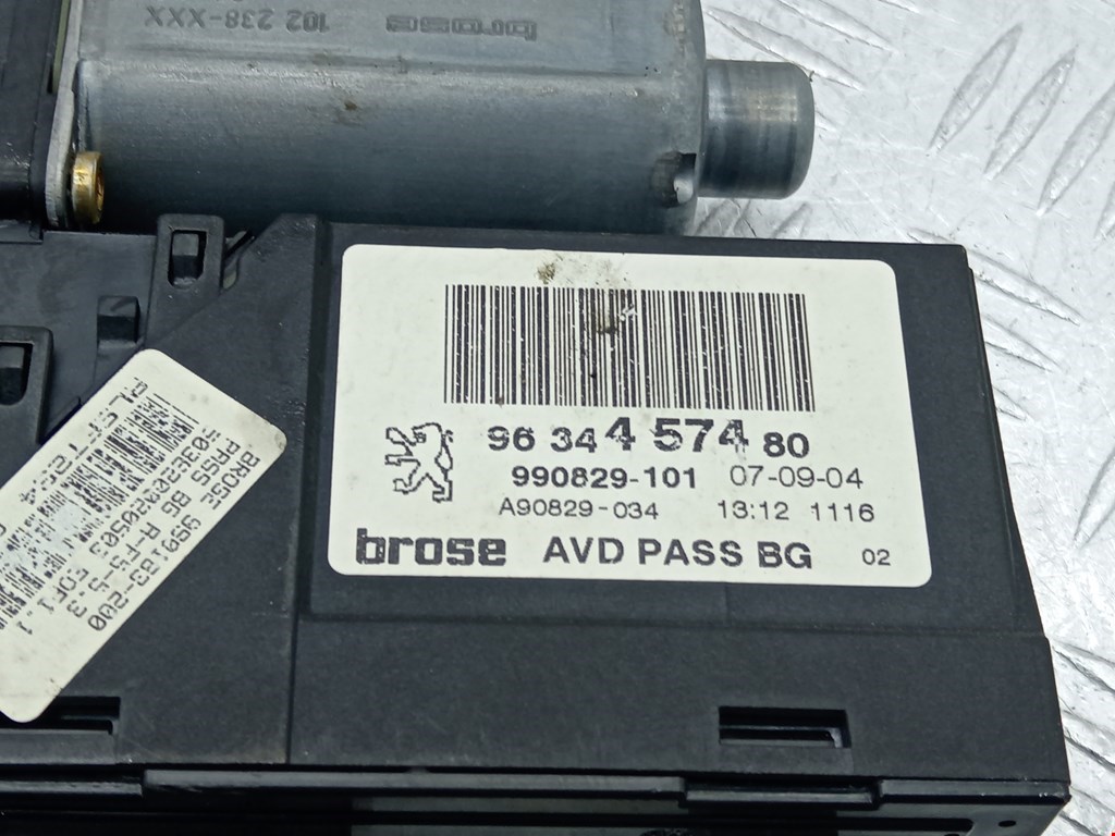 Стеклоподъемник передний правый PEUGEOT 307 2001-2008