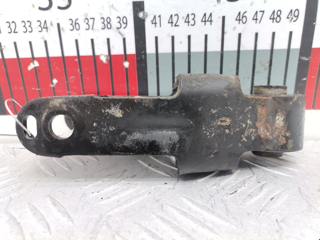 Кронштейн КПП PEUGEOT 206 1998-2012