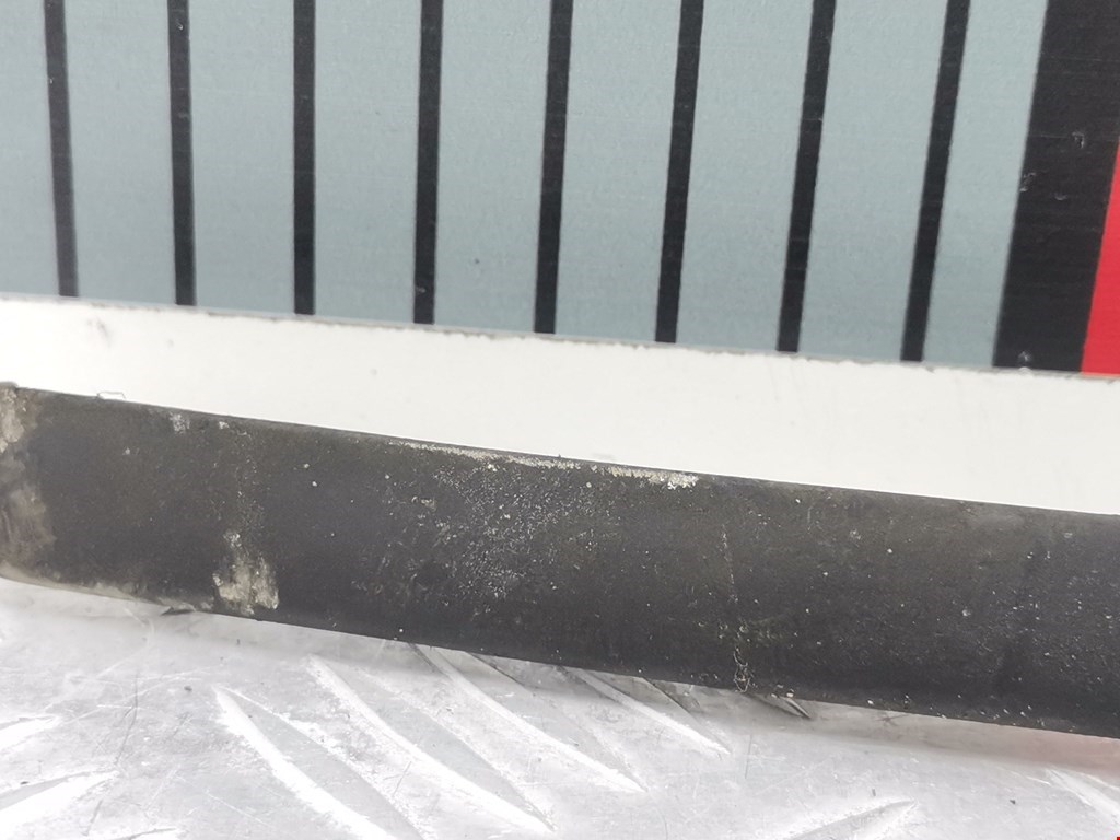 Молдинг лобового стекла VOLKSWAGEN Passat B6 2005-2011