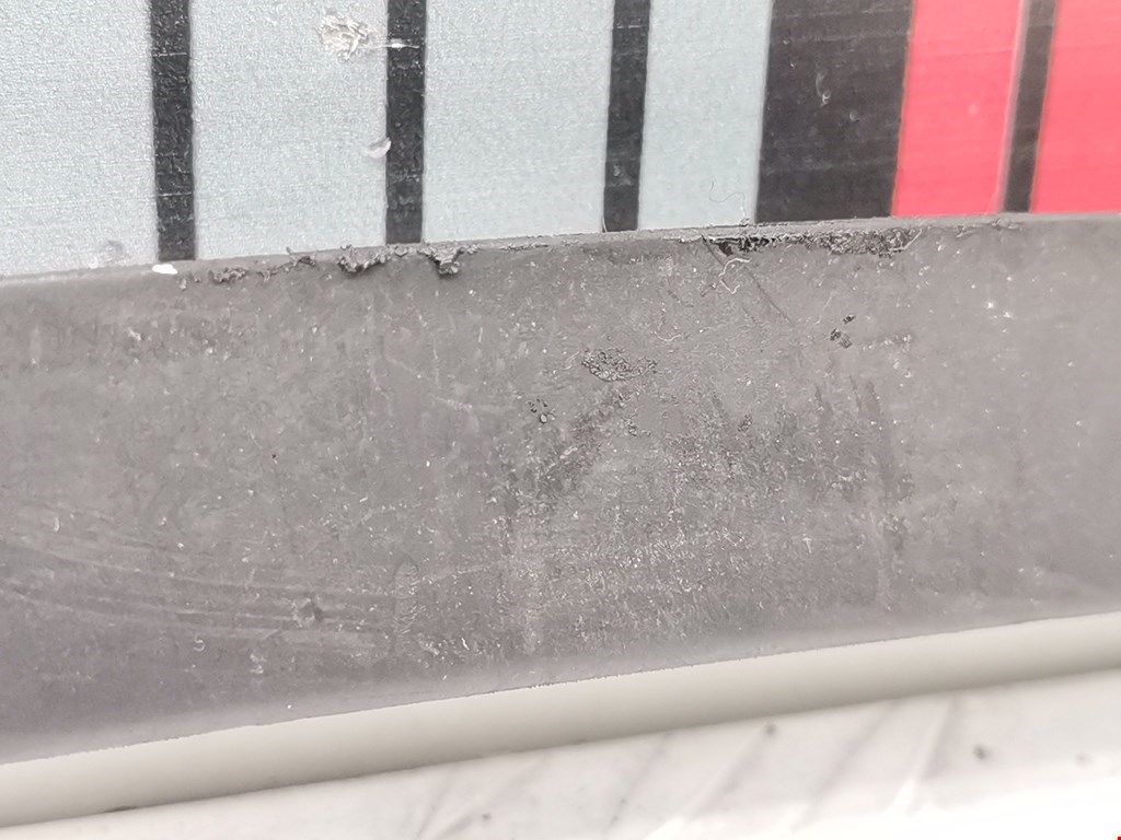 Молдинг лобового стекла VOLKSWAGEN Passat B6 2005-2011