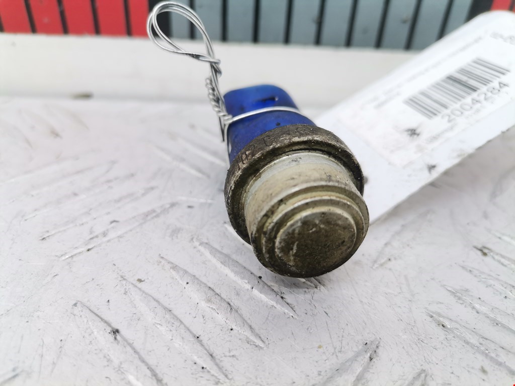 Датчик температуры (охлаждающей жидкости) VOLKSWAGEN Passat B5 1997-2005