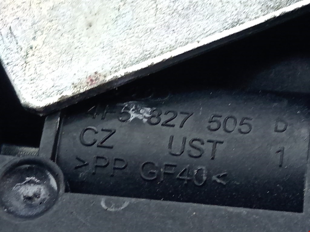 Замок багажника (крышки двери) AUDI A6 C6 2004-2010