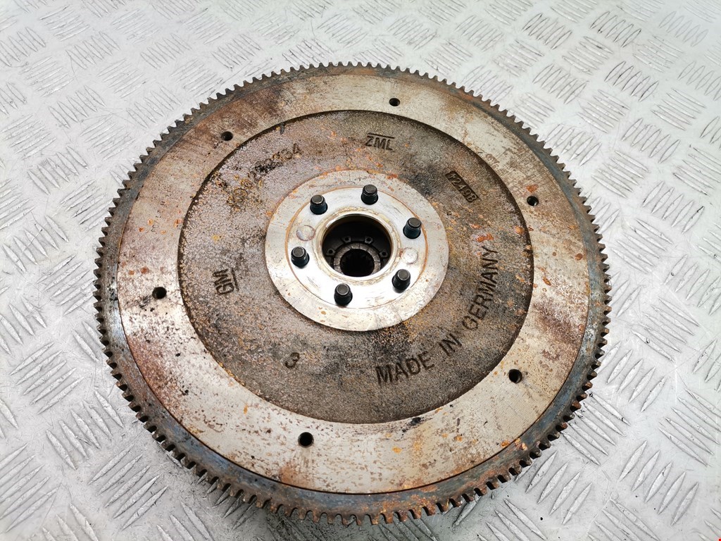 Маховик (демпфер сцепления) OPEL Meriva A 2003-2010