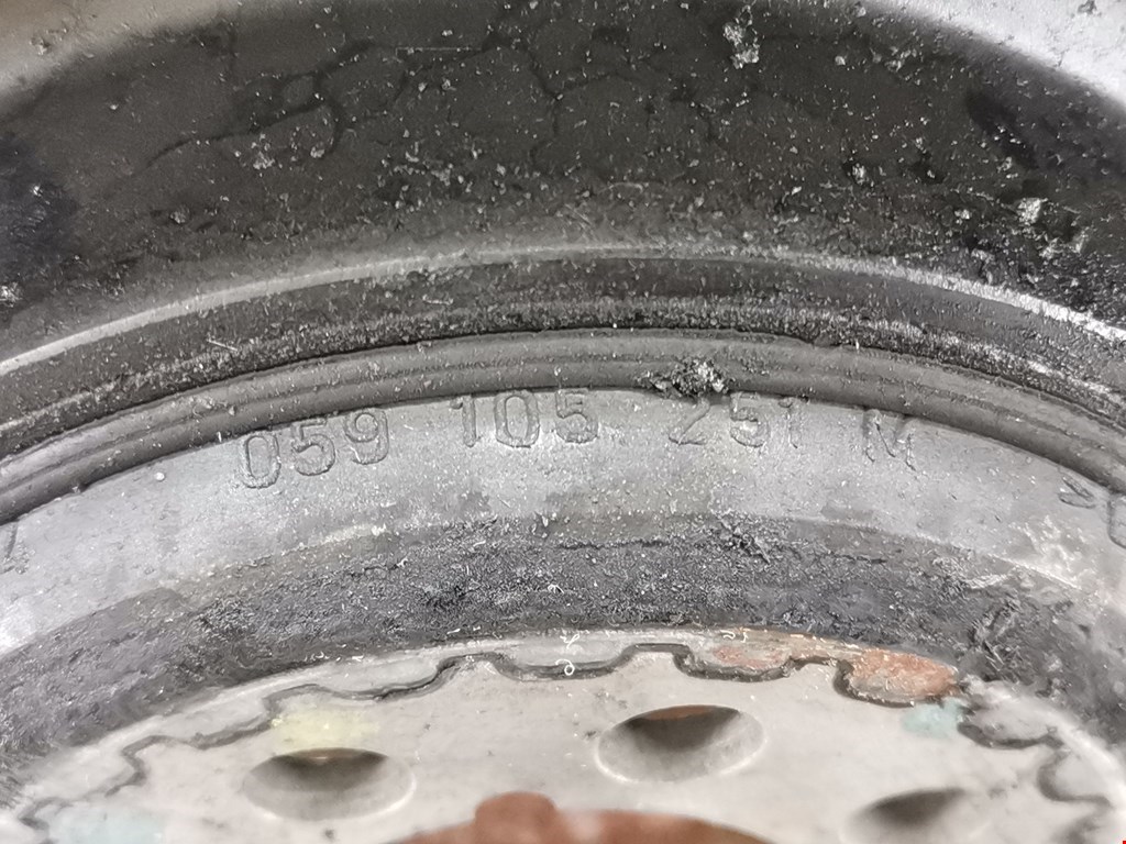 Шестерня коленвала (шкив) AUDI A4 B5 1995-2001