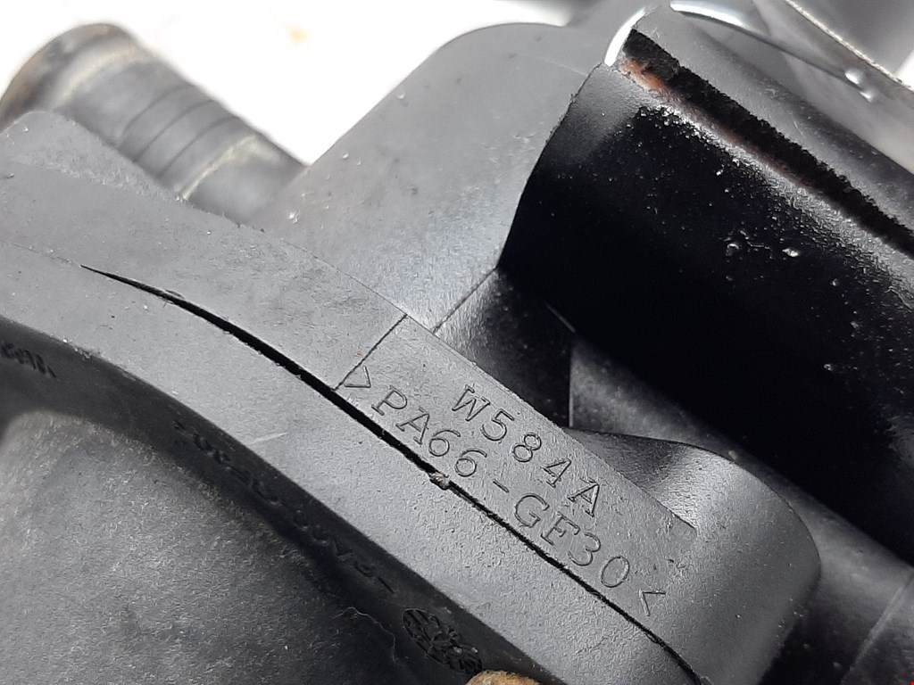 Корпус термостата FORD Transit 2006-2014