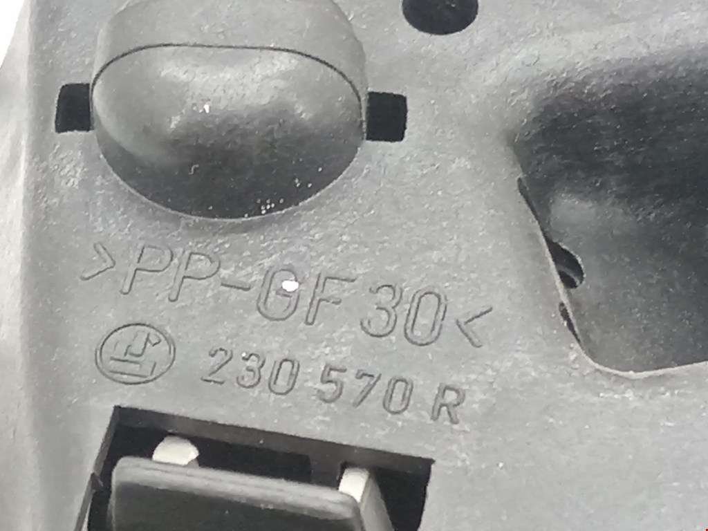 Фонарь задний внутренний правый BMW 3er E46 1998-2006