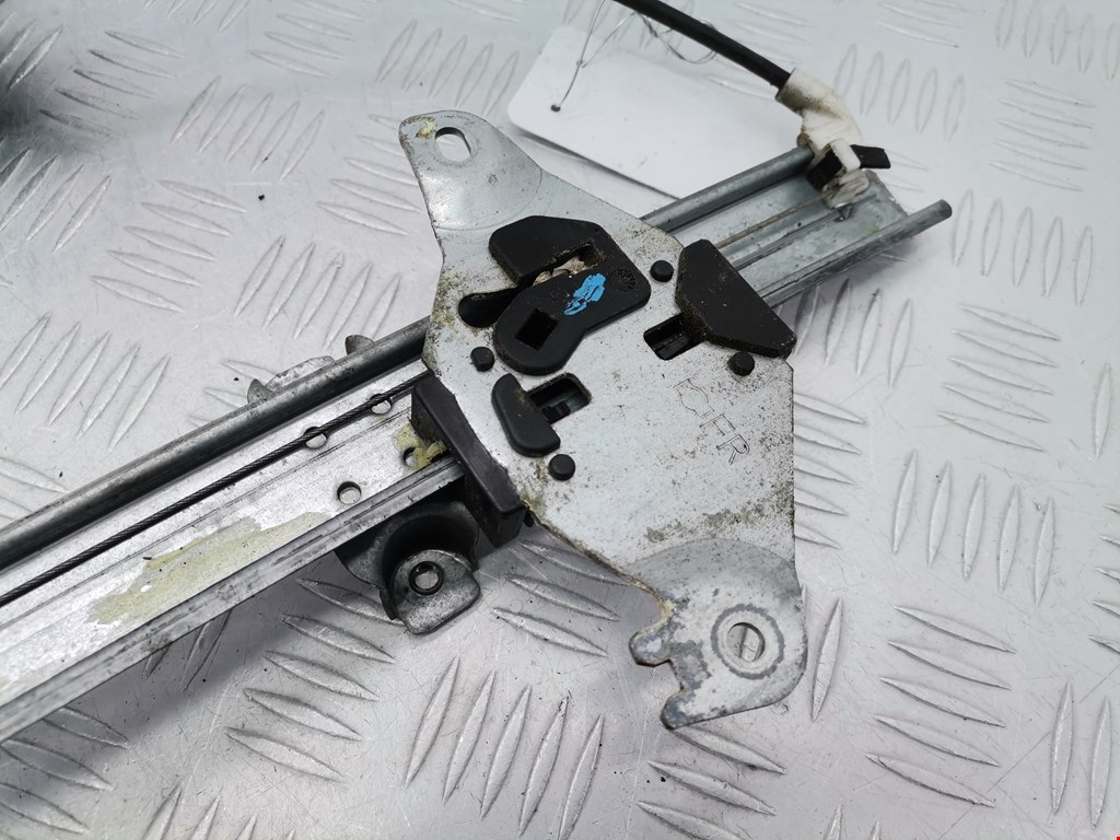 Стеклоподъемник передний правый NISSAN Primera P11 1996-2002