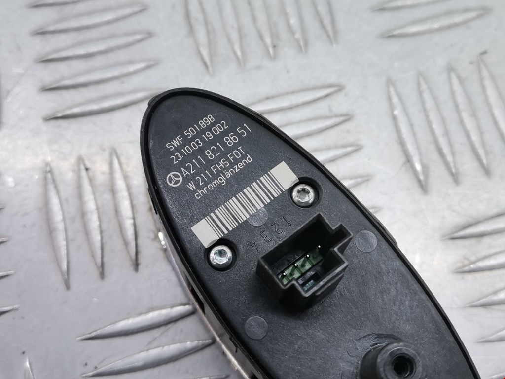 Кнопка стеклоподъемника MERCEDES-BENZ E-Class W211, S211 2002-2009