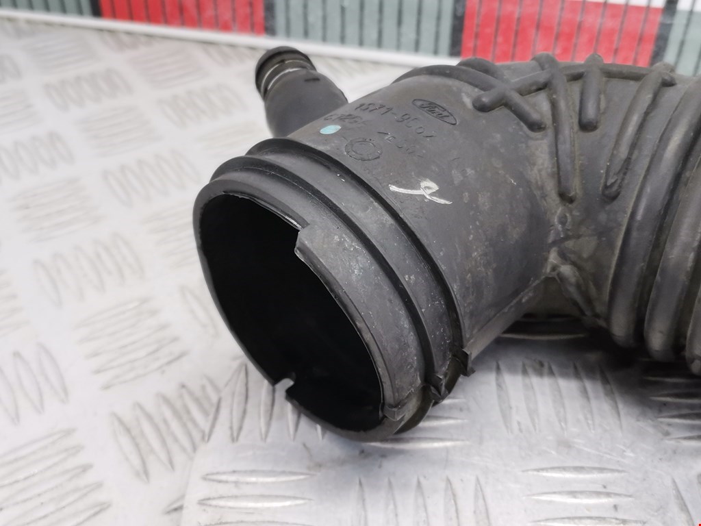 Патрубок воздушного фильтра FORD Mondeo III 2000-2007