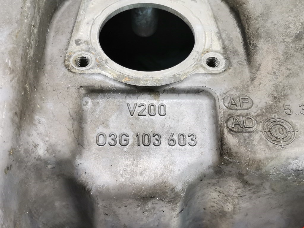 Поддон масляный двигателя VOLKSWAGEN Passat B7 2011-2015