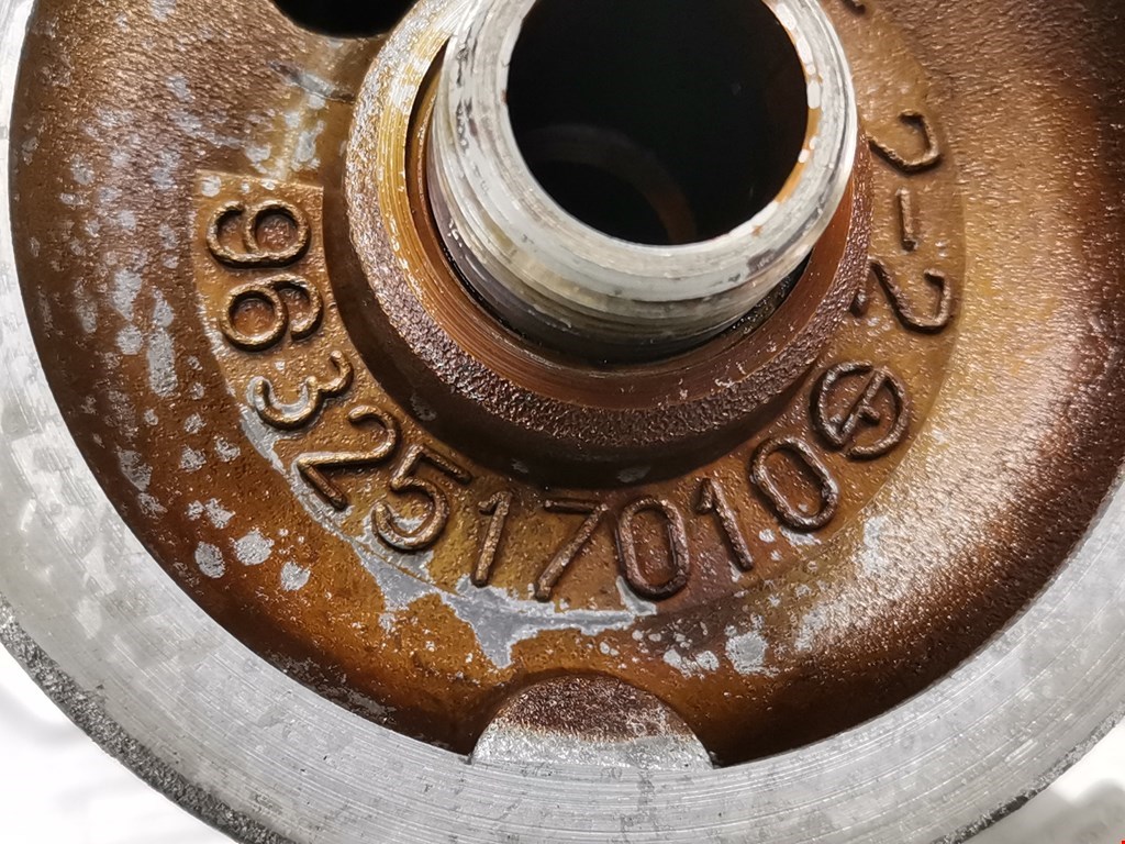 Корпус масляного фильтра CITROEN Xsara Picasso 1999-2012