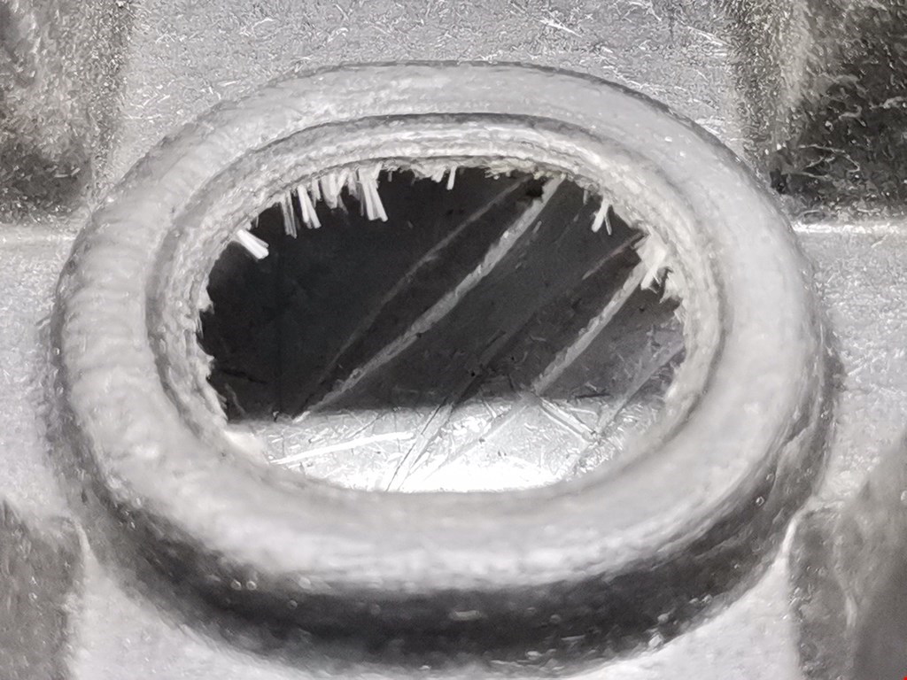 Крепление АКБ (корпус/подставка) VOLVO S40 I 1995-2004