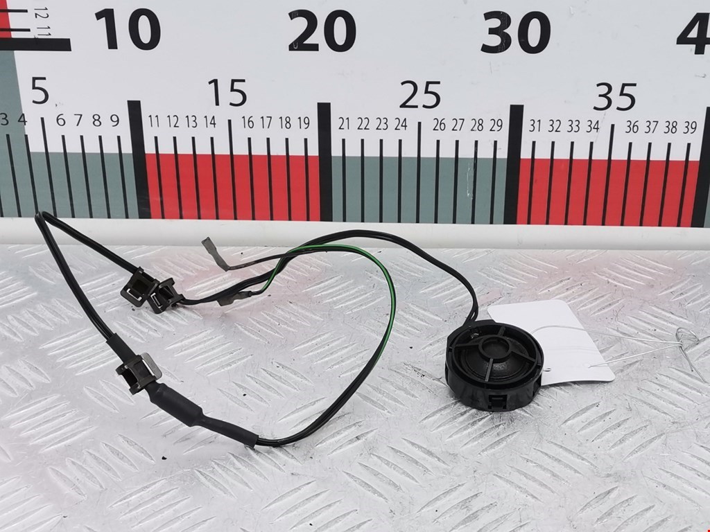 Динамик AUDI A4 B5 1995-2001