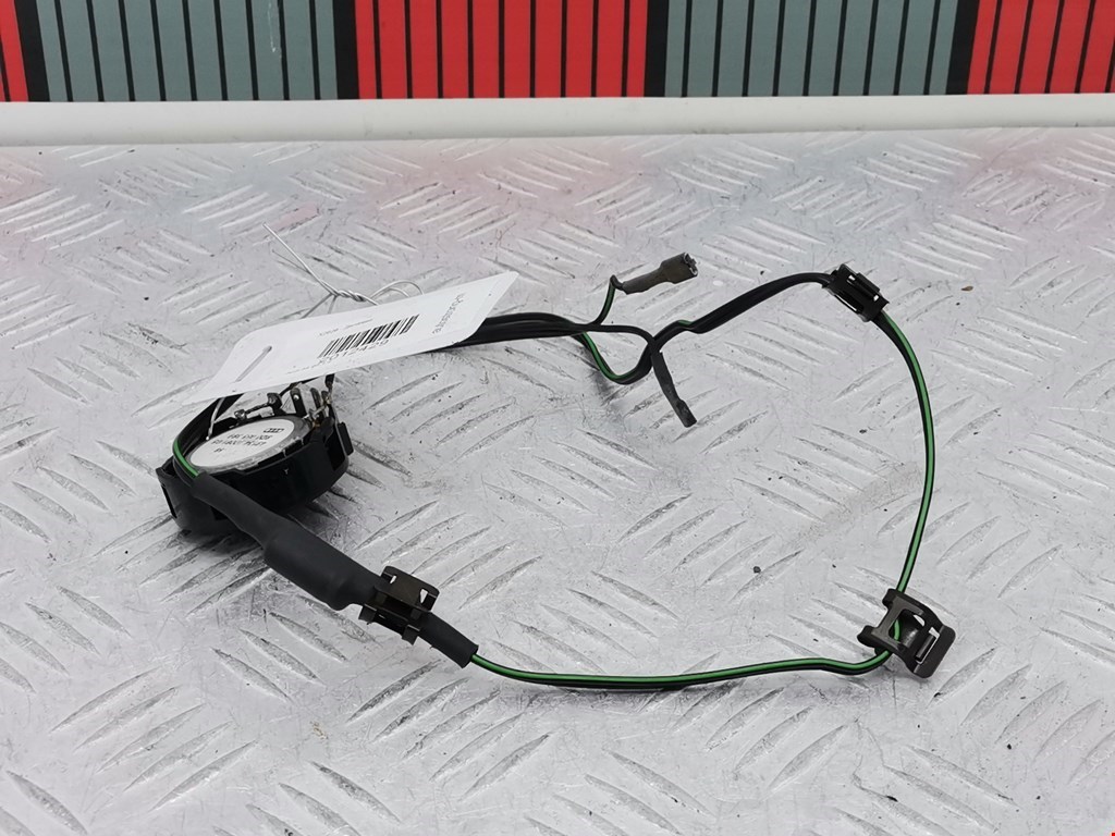 Динамик AUDI A4 B5 1995-2001