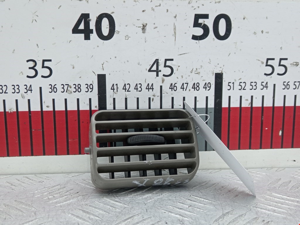 Дефлектор воздушный MAZDA Premacy CP 1999-2004