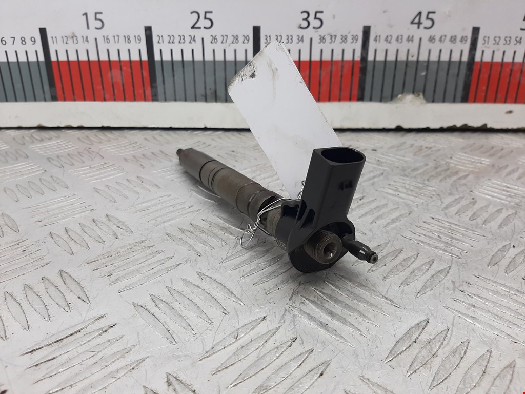 Форсунка дизельная электрическая VOLKSWAGEN Passat B6 2005-2011