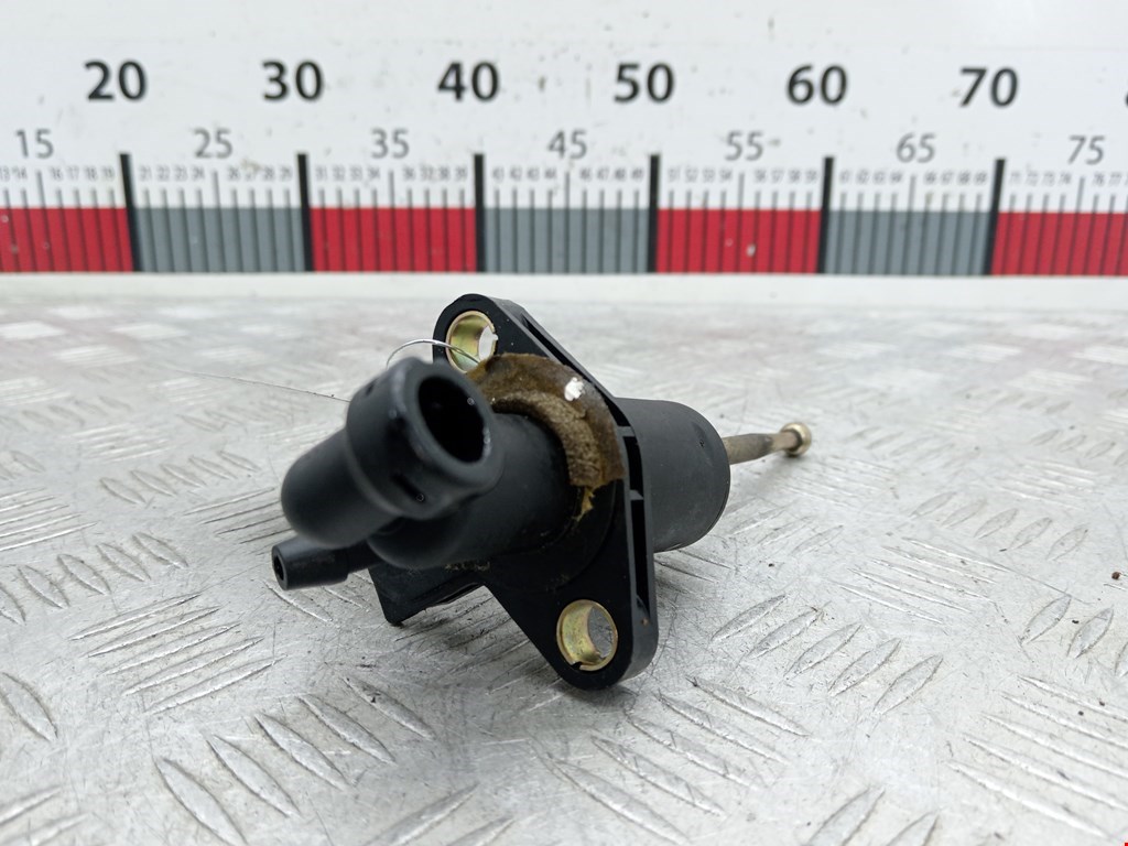 Цилиндр сцепления главный VOLKSWAGEN Beetle A4 1998-2010