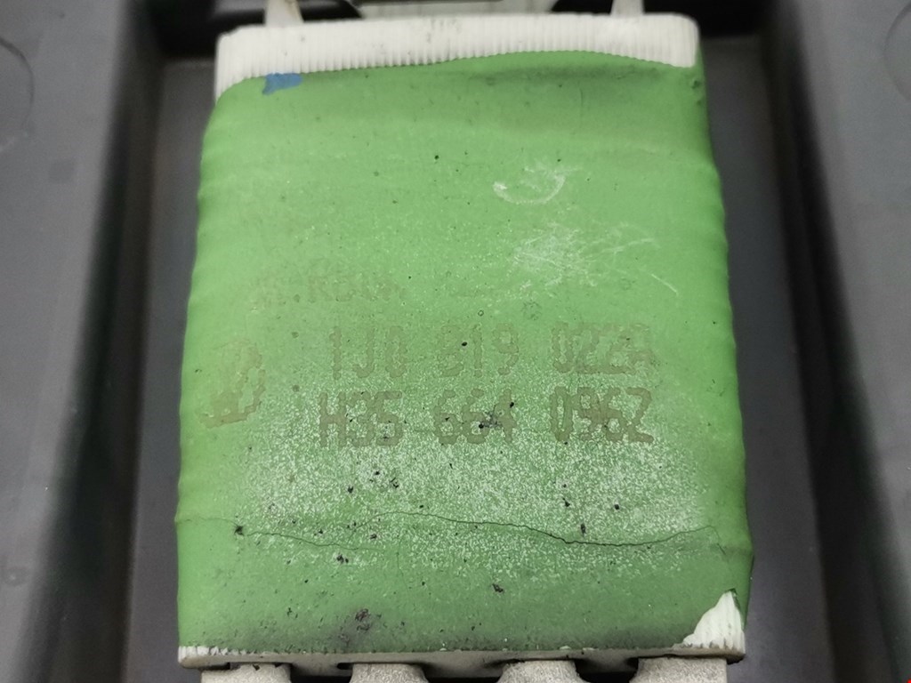 Резистор отопителя (сопротивление печки) VOLKSWAGEN Golf IV 1997-2003