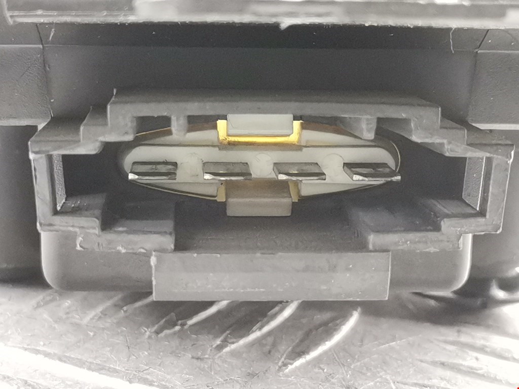Резистор отопителя (сопротивление печки) VOLKSWAGEN Golf IV 1997-2003