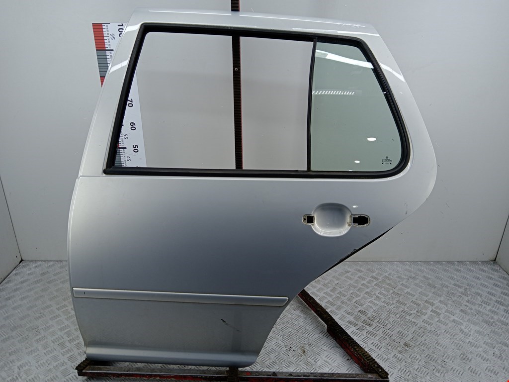 Дверь задняя левая VOLKSWAGEN Golf IV 1997-2003