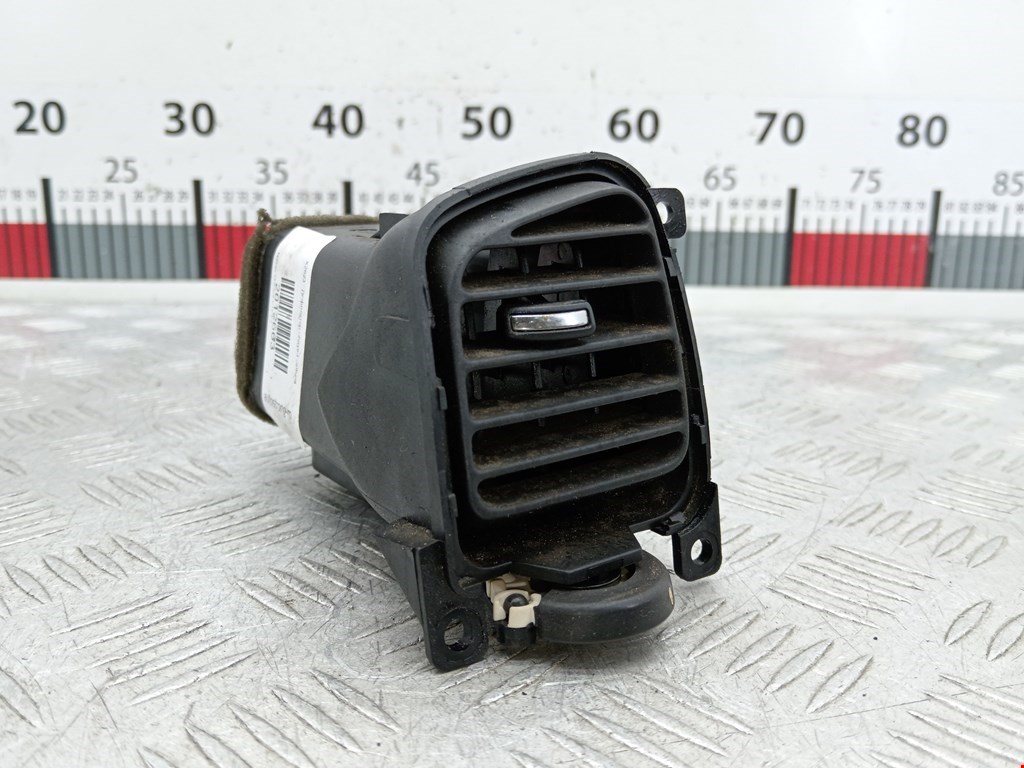 Дефлектор воздушный NISSAN Primera P11 1996-2002