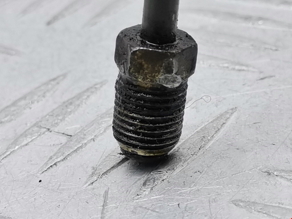 Трубка цилиндра сцепления MAZDA Premacy CP 1999-2004