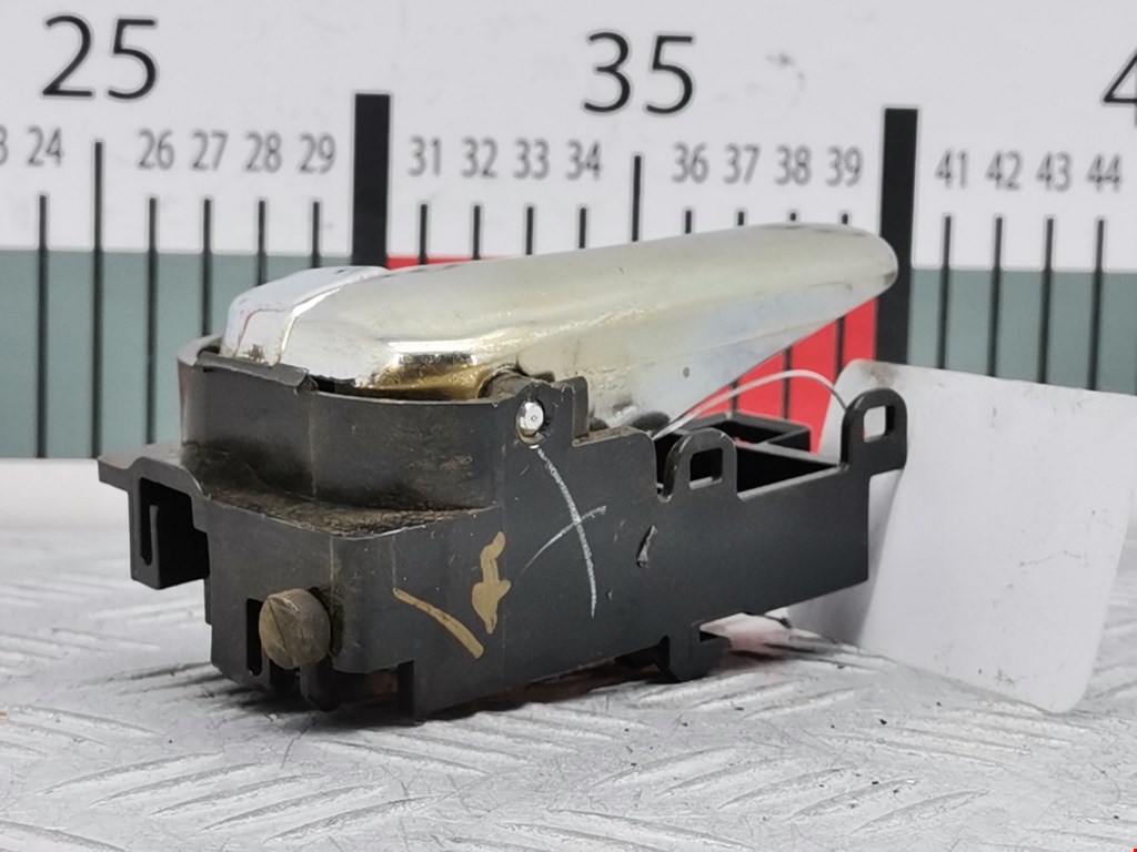 Ручка дверная задняя внутренняя левая NISSAN Primera P11 1996-2002