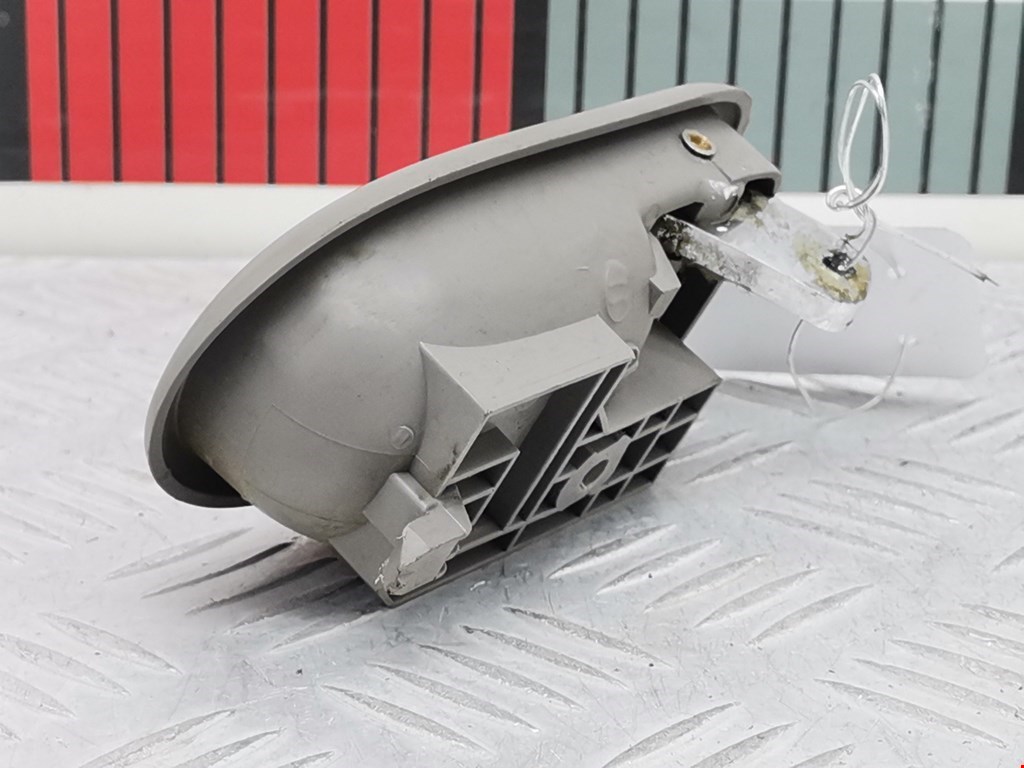 Ручка дверная передняя внутренняя правая MAZDA Premacy CP 1999-2004