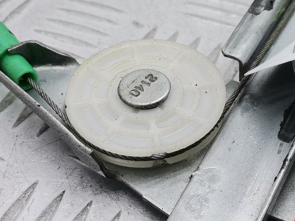 Стеклоподъемник передний правый VOLVO V40 I 1995-2004