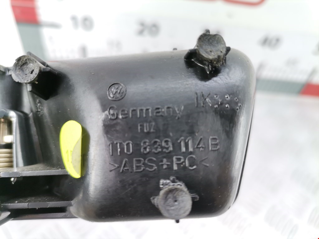 Ручка дверная задняя внутренняя правая VOLKSWAGEN Touran 2003-2010