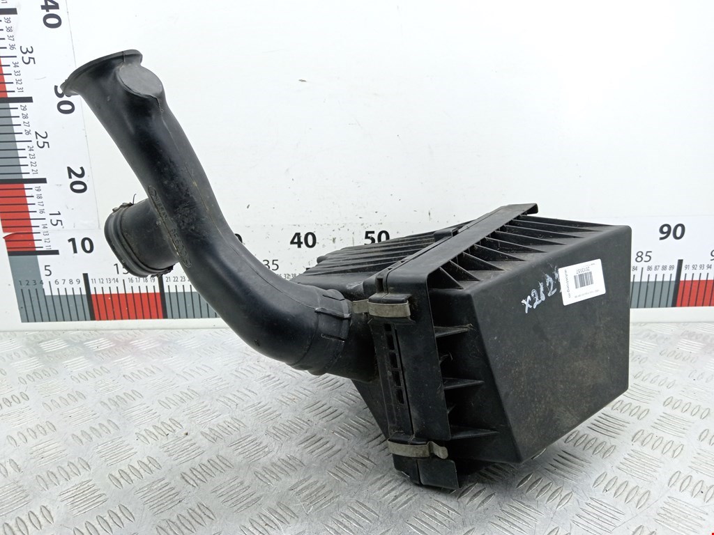 Корпус воздушного фильтра NISSAN Primera P11 1996-2002