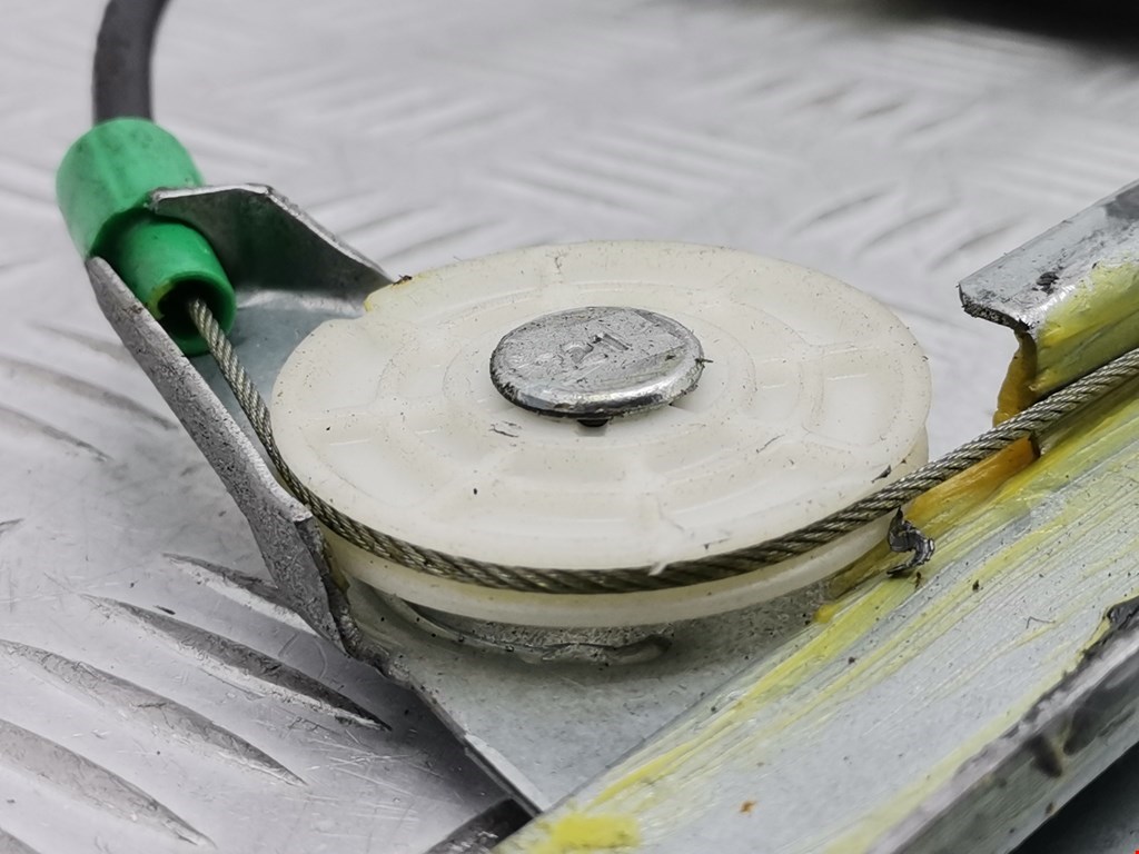 Стеклоподъемник передний правый VOLVO V40 I 1995-2004