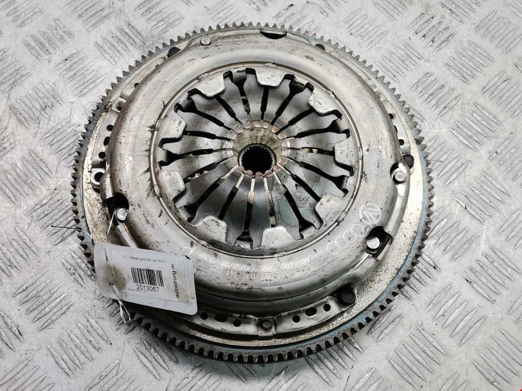 Маховик (демпфер сцепления) Skoda Fabia 1 (1999-2007)