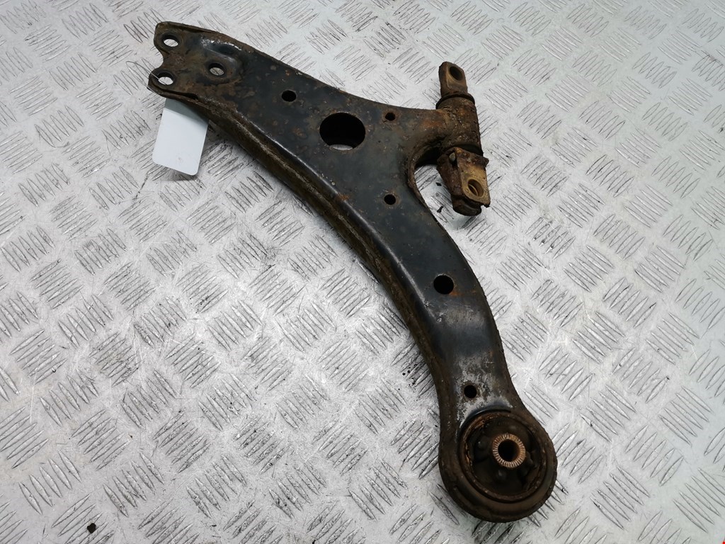 Рычаг передний правый LEXUS RX 300\330\350\400H 2003-2009