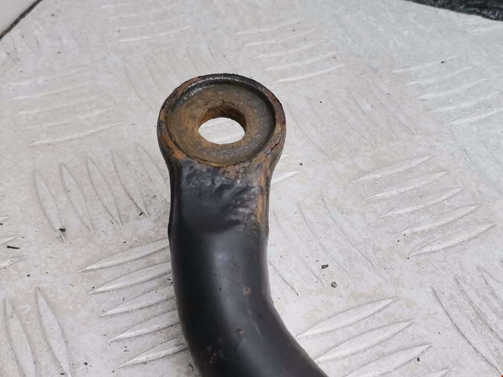 Стабилизатор передний (поперечной устойчивости подвески) MITSUBISHI Carisma 1995-1999