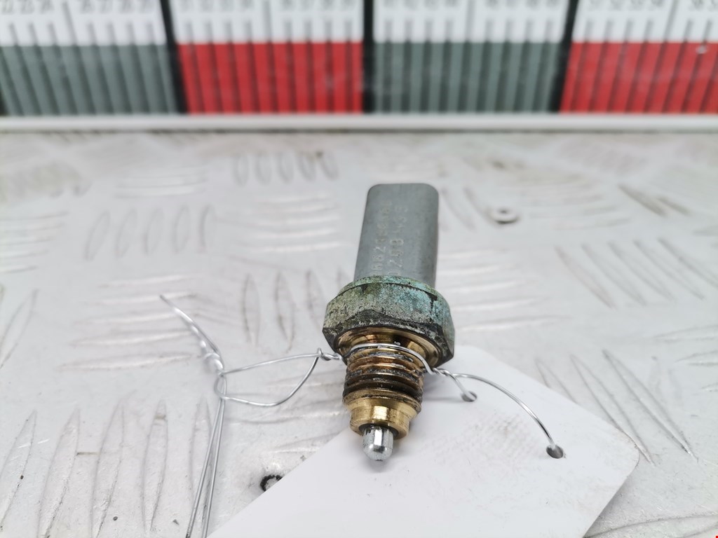 Датчик включения заднего хода PEUGEOT 308 2007-2015