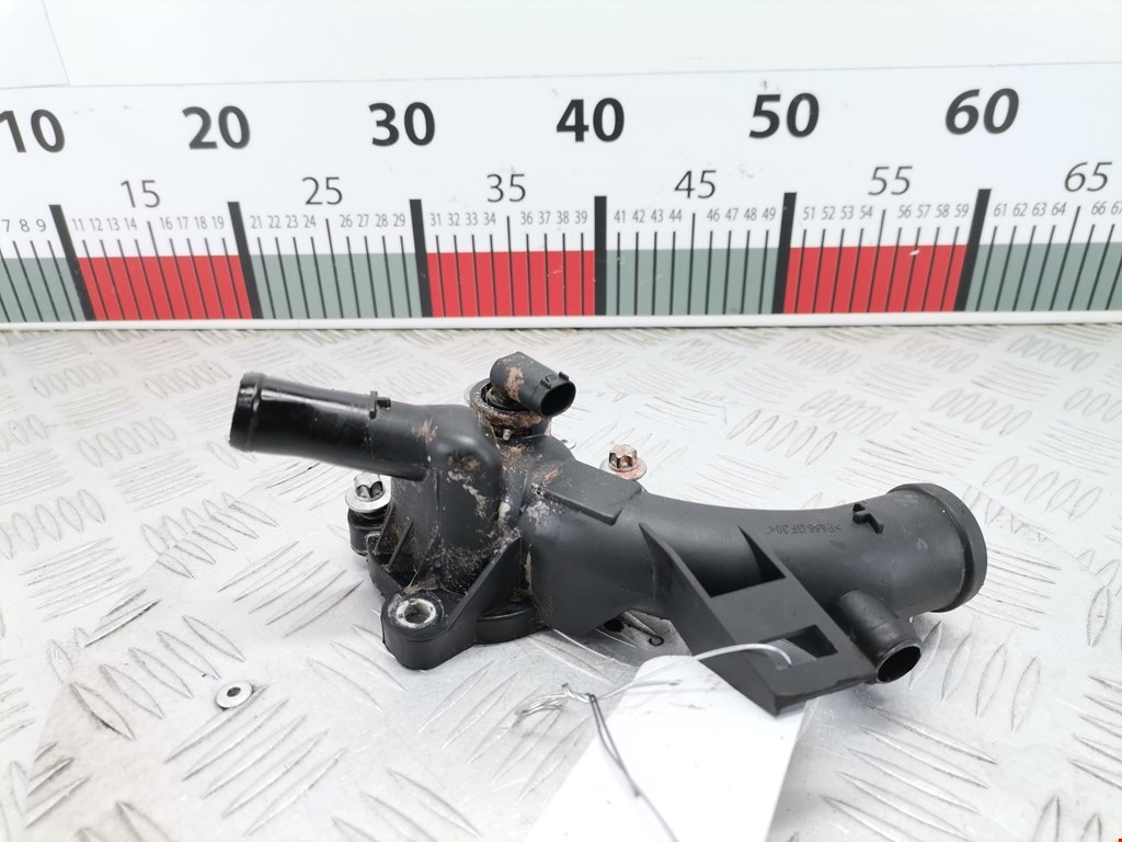 Тройник системы охлаждения OPEL Astra J 2009-2017